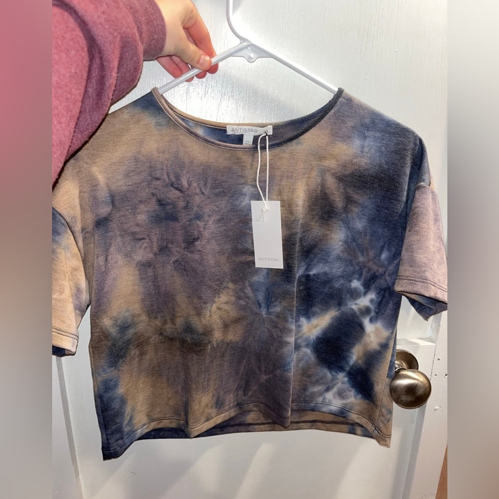 Cropped T-Shirt